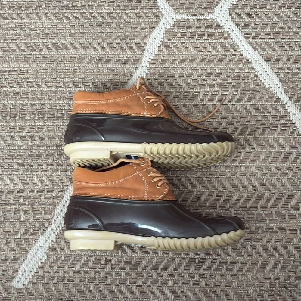 Tommy Hilfiger Women’s Tan and Olive Duck Boots Sz 7